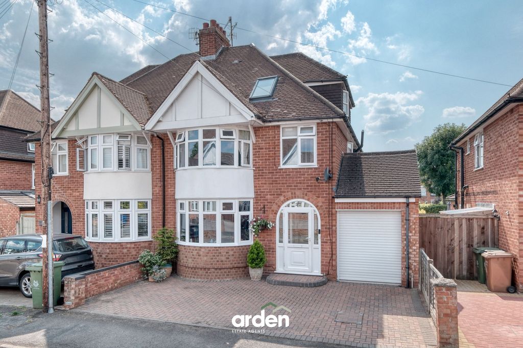 Property photo 1 of 17