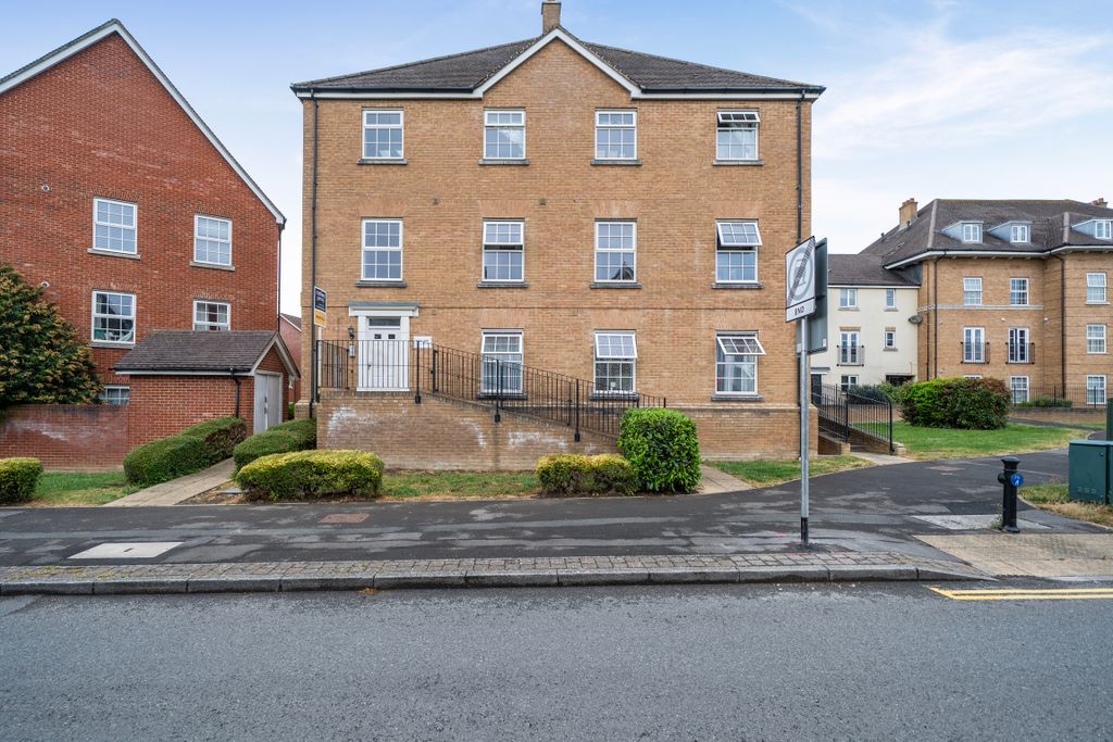 Property photo 1 of 10 1463827116A1Ea94A5Bfc3