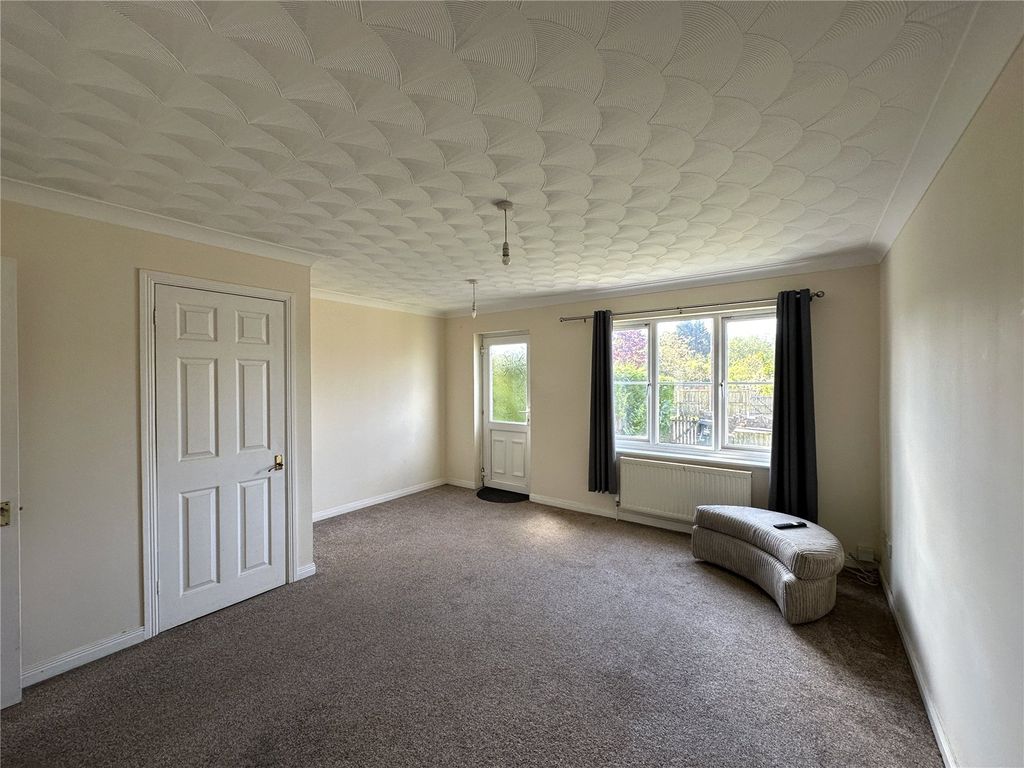 Property photo 2 of 12 Picture No. 08