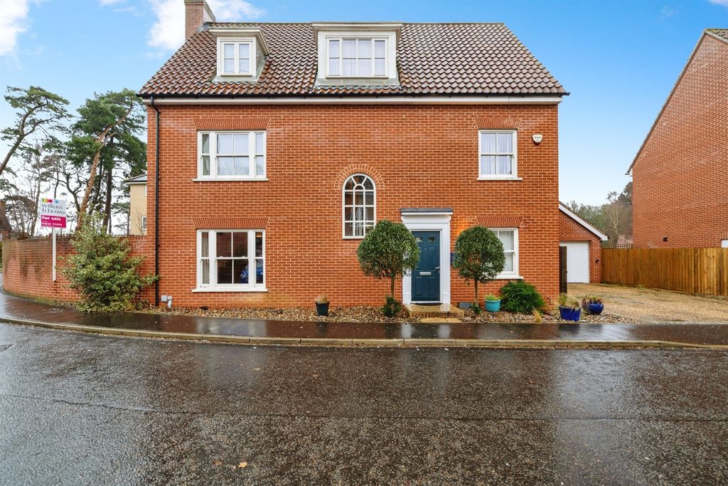 Property photo 1 of 25