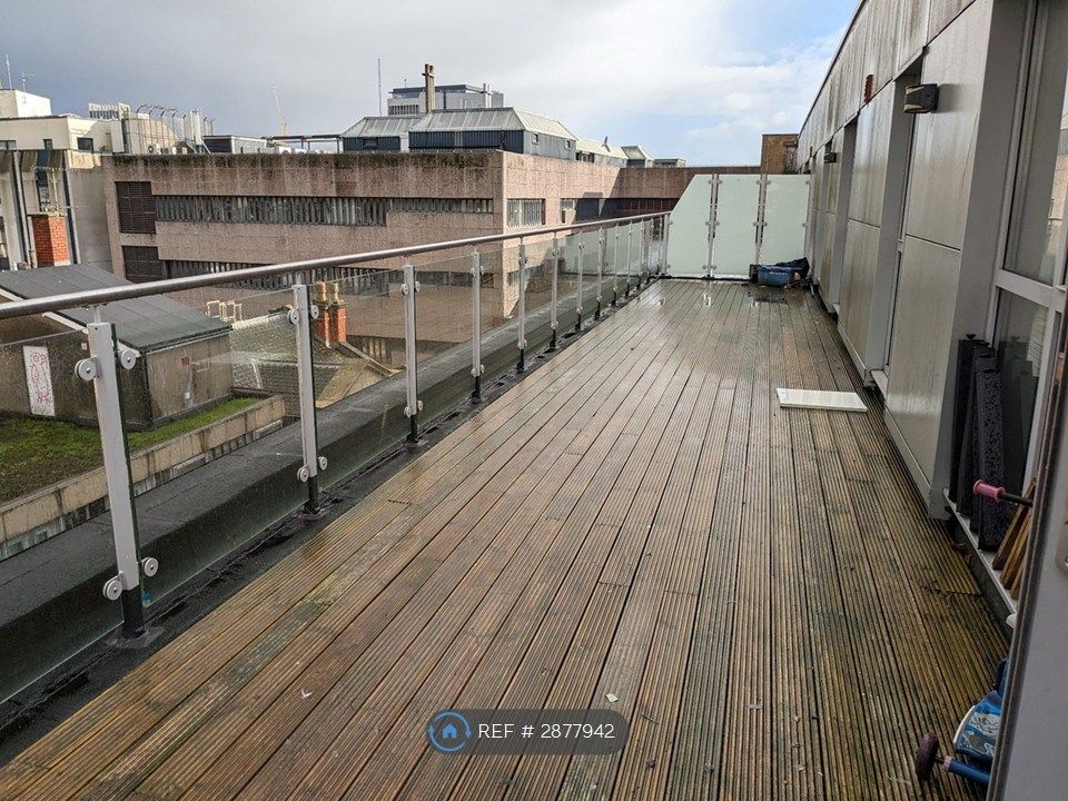 Property photo 3 of 20