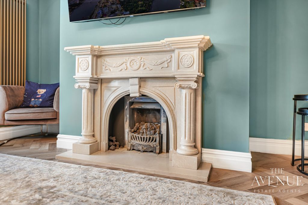 Property photo 3 of 43 5253783