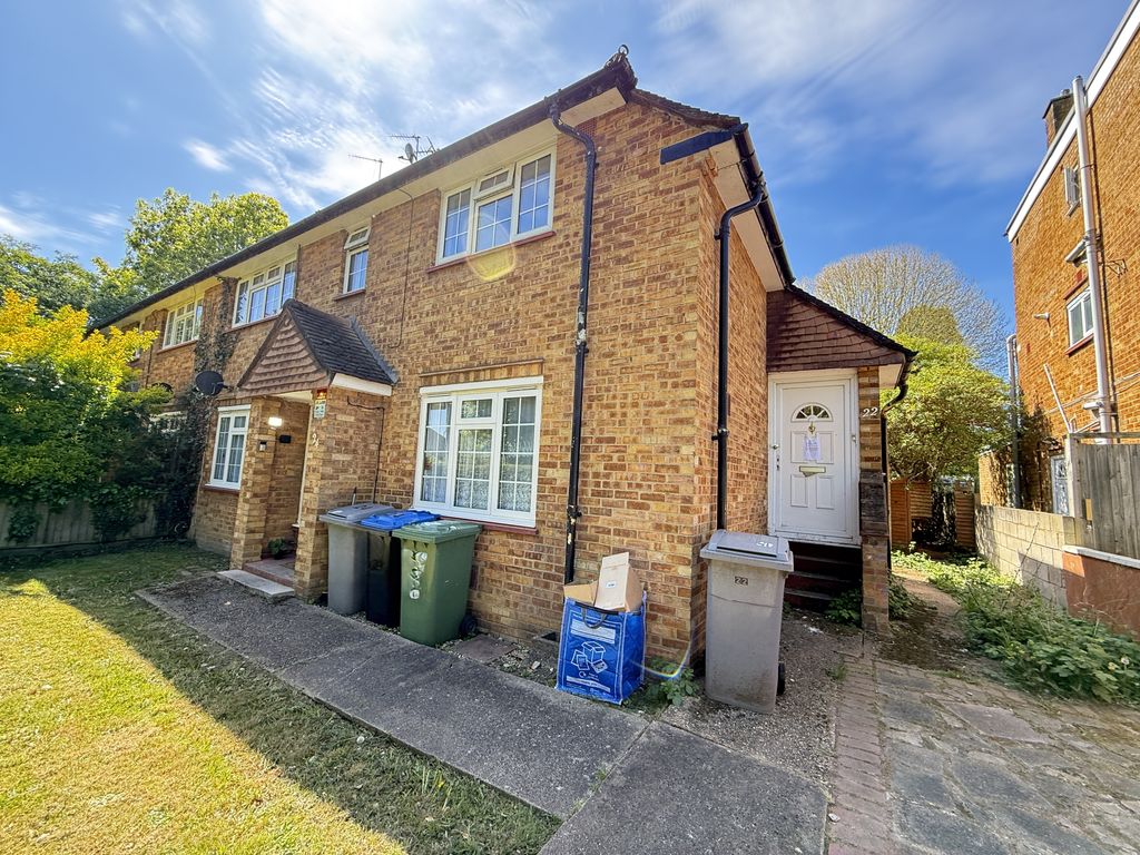Property photo 1 of 6