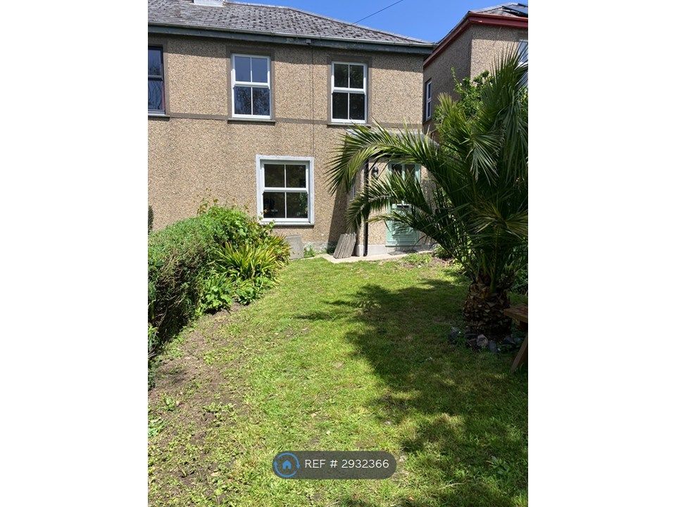 Property photo 2 of 6