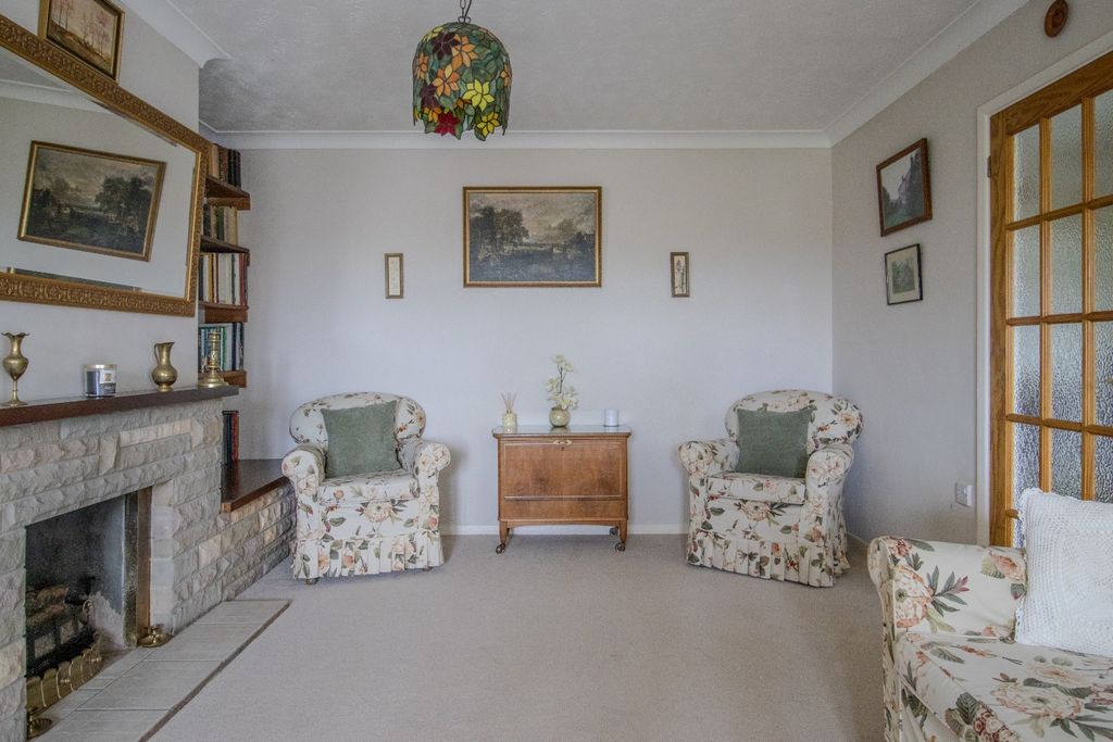 Property photo 2 of 20 4538958