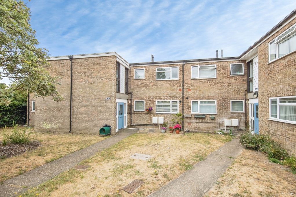Property photo 2 of 13