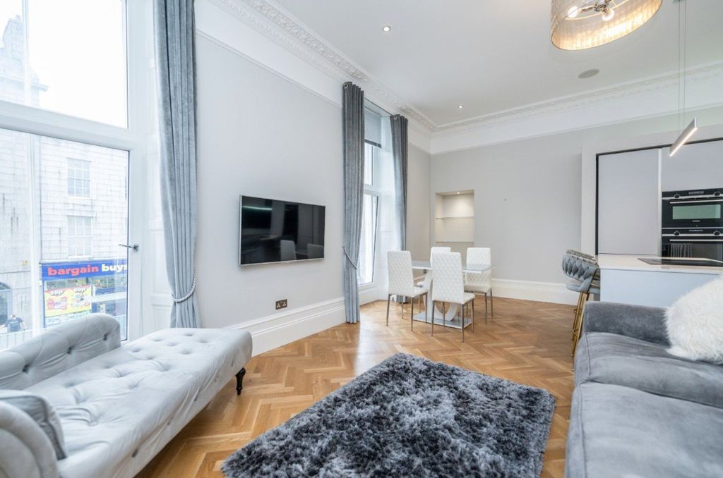 Property photo 2 of 24 Photo 2