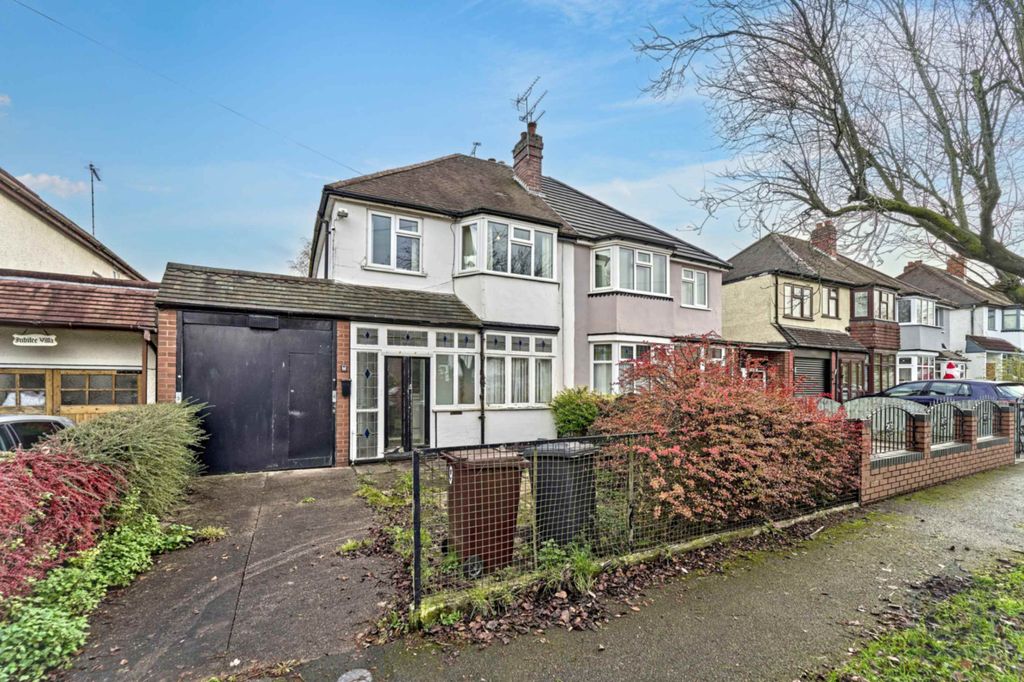 Property photo 1 of 26