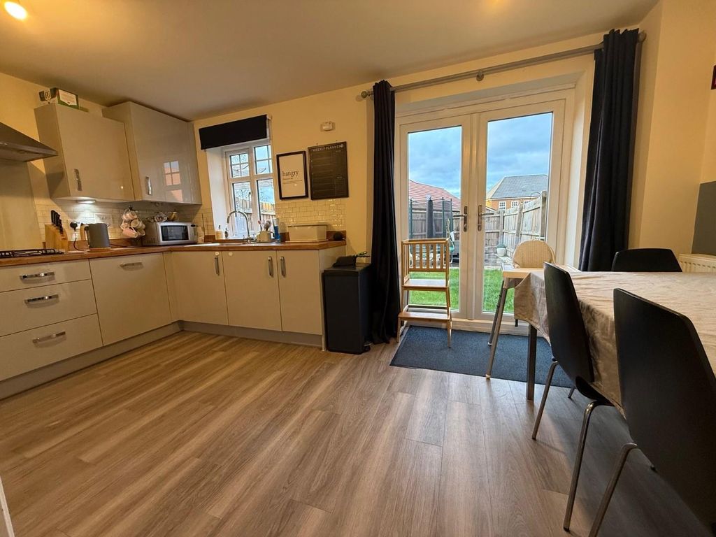 Property photo 3 of 15 4.Jpg