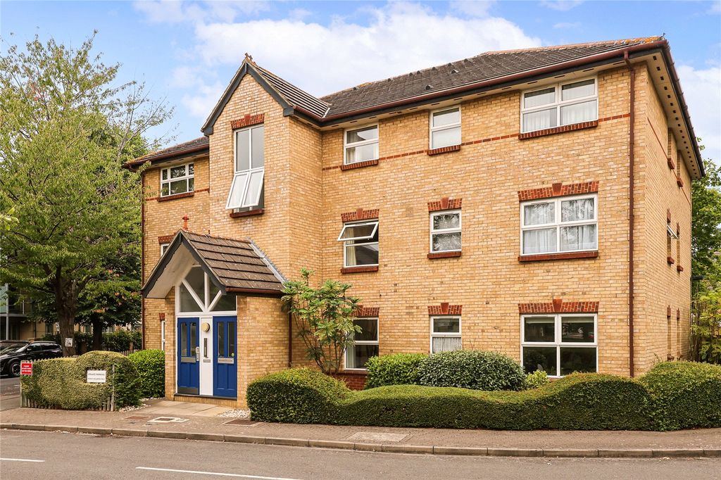 Property photo 1 of 10 Exterior