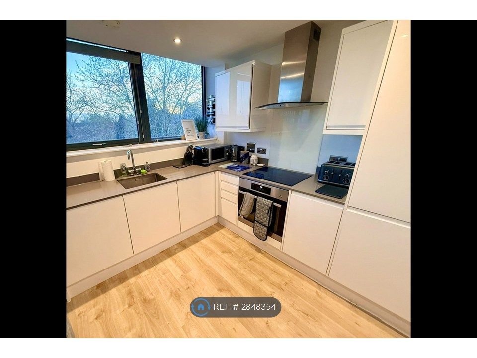 Property photo 3 of 8