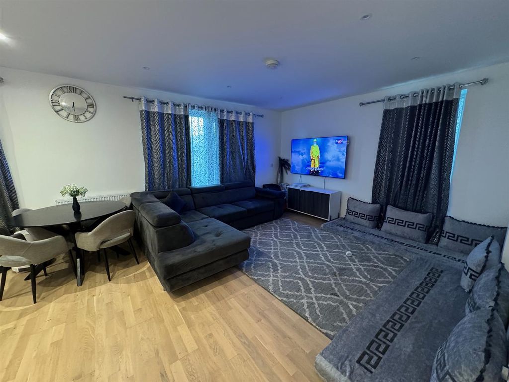 Property photo 3 of 13 Img_7213.Jpg
