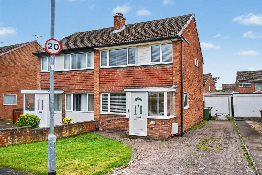 Property photo 1 of 17 Picture No. 02