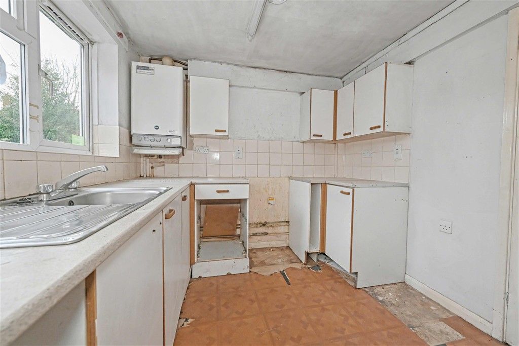 Property photo 2 of 5