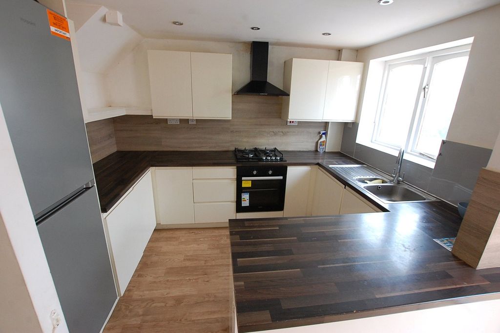 Property photo 3 of 15 Picture No. 07