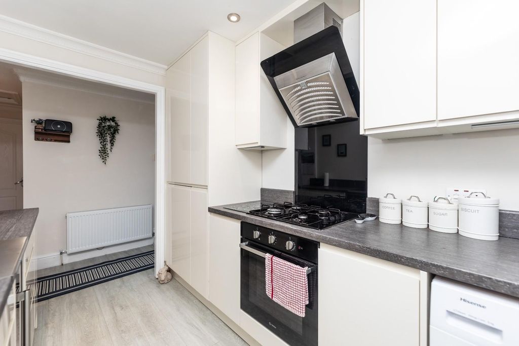 Property photo 2 of 15 5C5A2435.Jpg