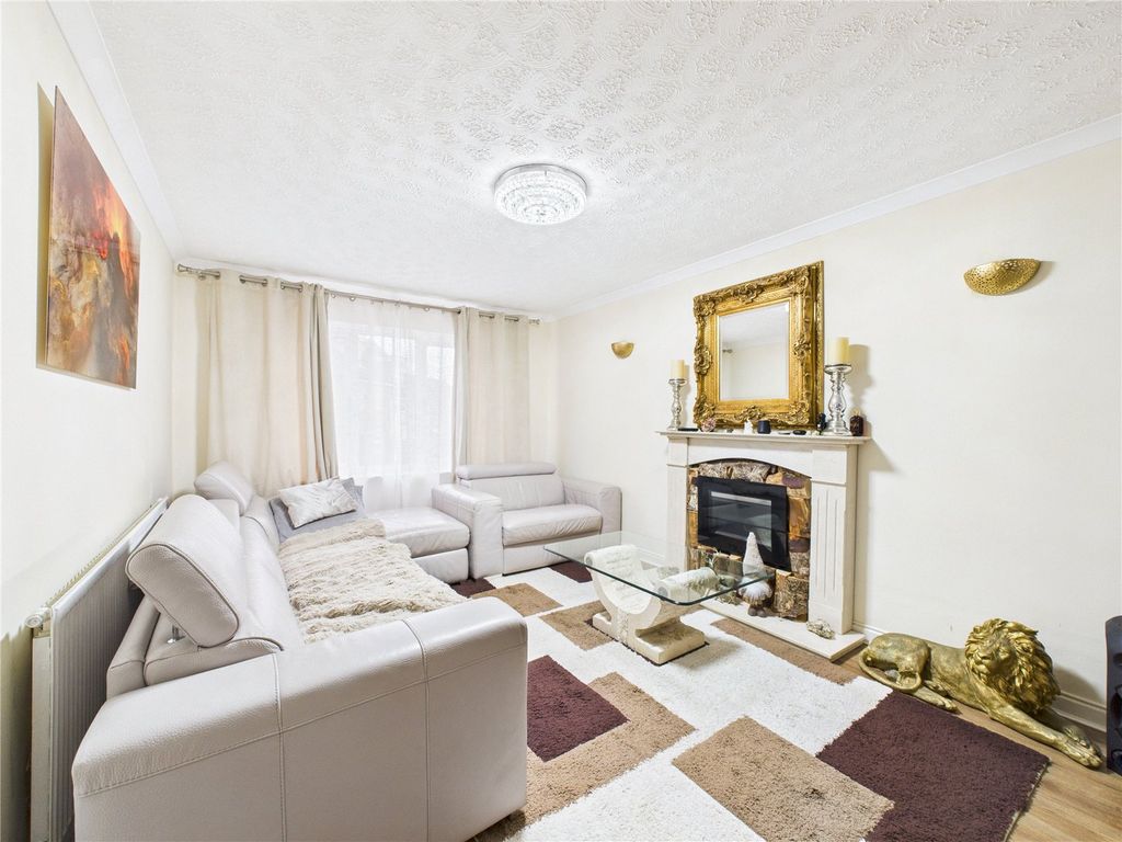 Property photo 1 of 20 Picture No. 09