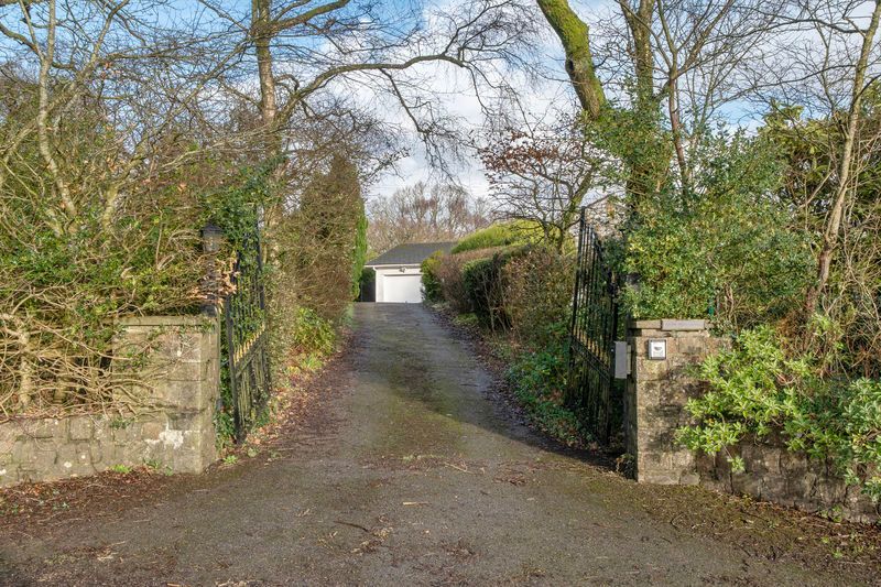 Property photo 3 of 34 Photo 19