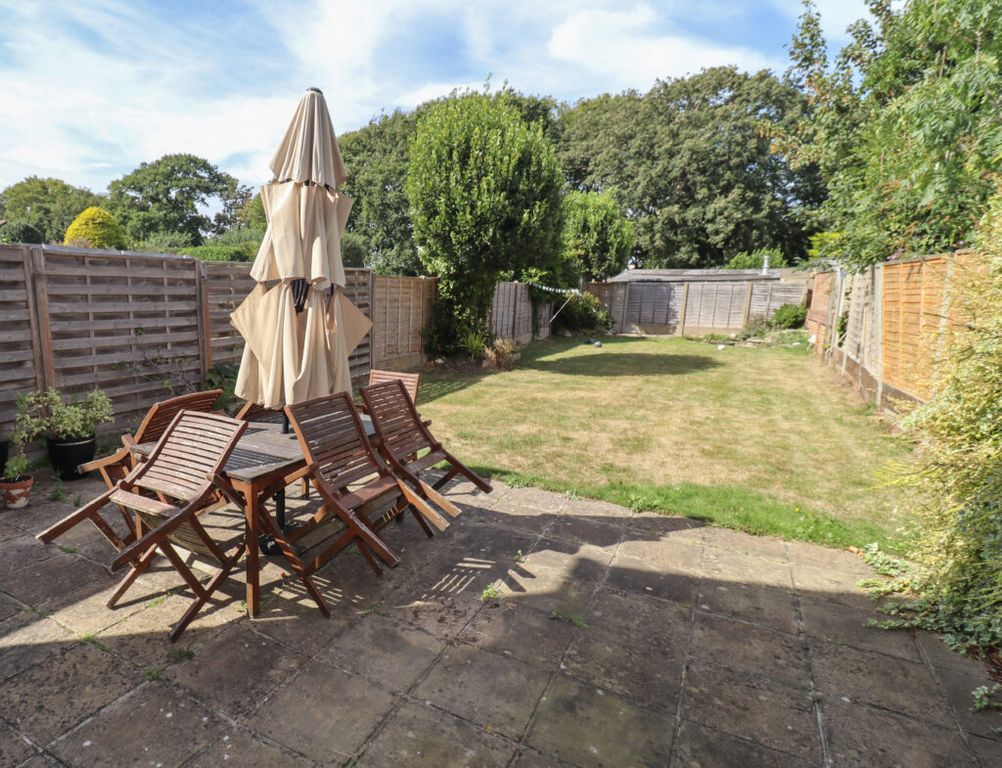 Property photo 2 of 14