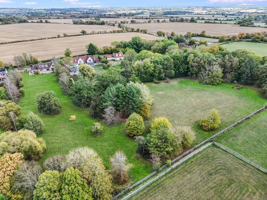 Property photo 2 of 16 House And Land