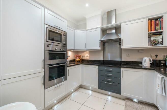 Property photo 3 of 13