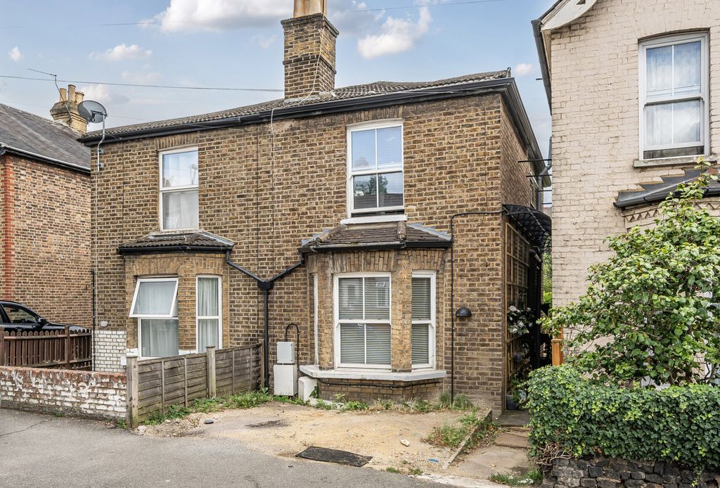 Property photo 1 of 9 1331006-2-6887A3d...