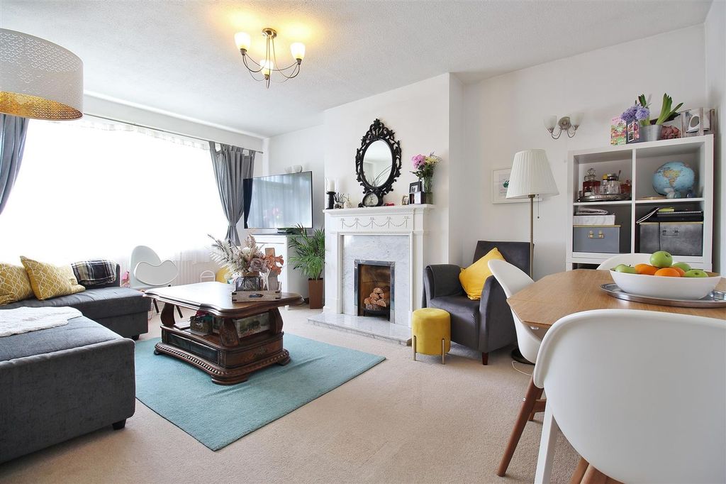 Property photo 1 of 6 Reception Room