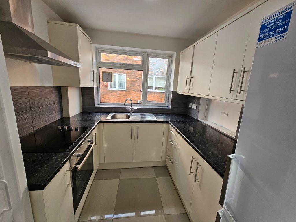 Property photo 2 of 10 Picture No. 26