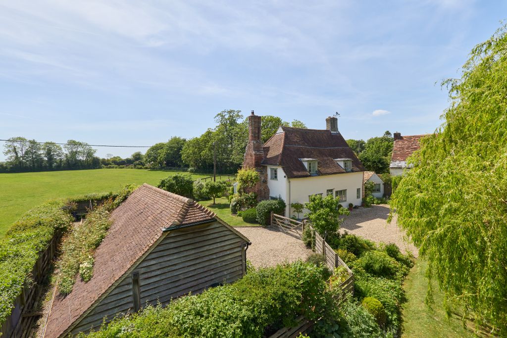 Property photo 1 of 25 Cricketfield Cottage 2205260003