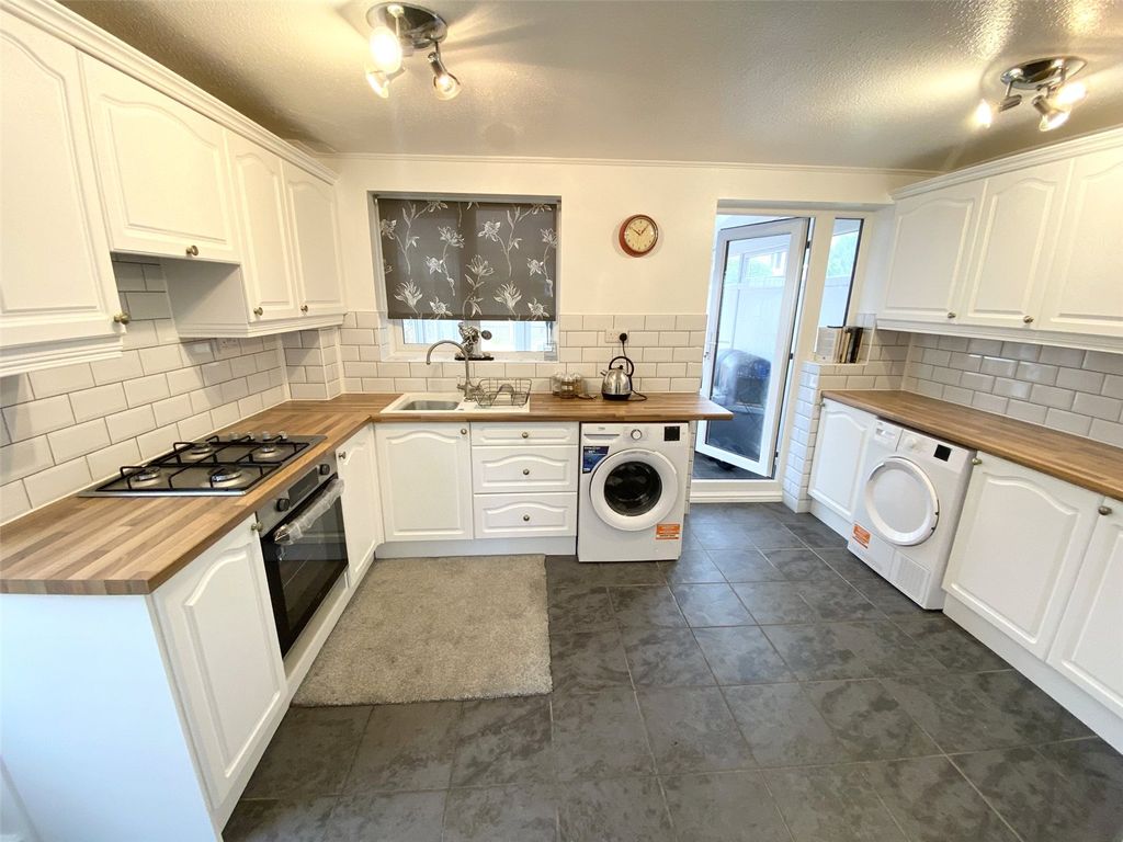 Property photo 2 of 15 Picture No. 15