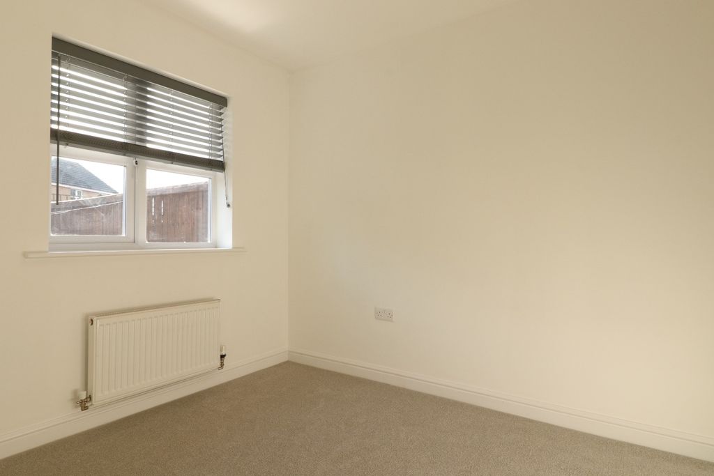 Additional image 8 of 3 bed town house to rentHargate Way, Hampton Hargate, Peterborough PE7