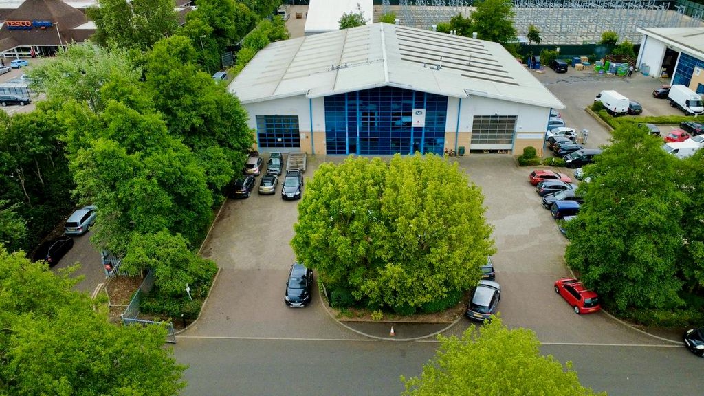 Property photo 3 of 8 Dji_Fly_20250709_110644_169_1752055667036_Photo_Optimized.Jpeg