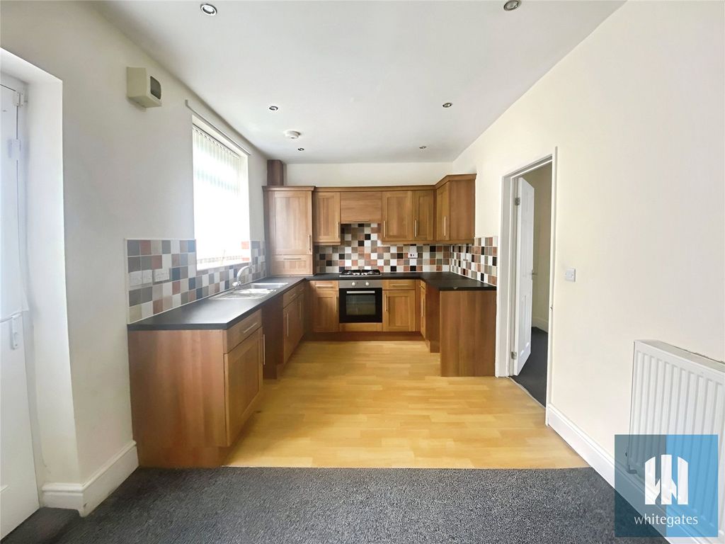 Property photo 2 of 10 Picture No. 13