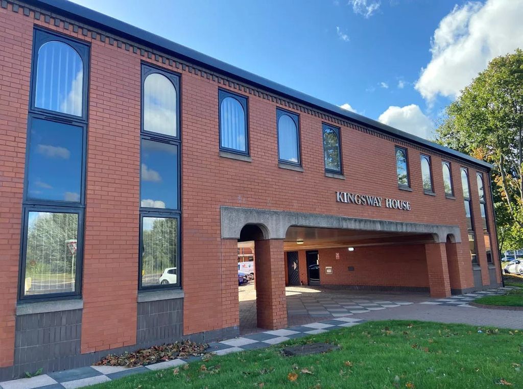 Property photo 1 of 7 Photo Main