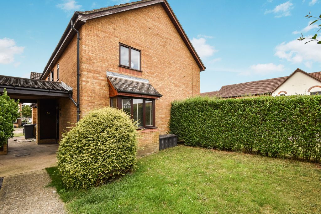 Property photo 1 of 8