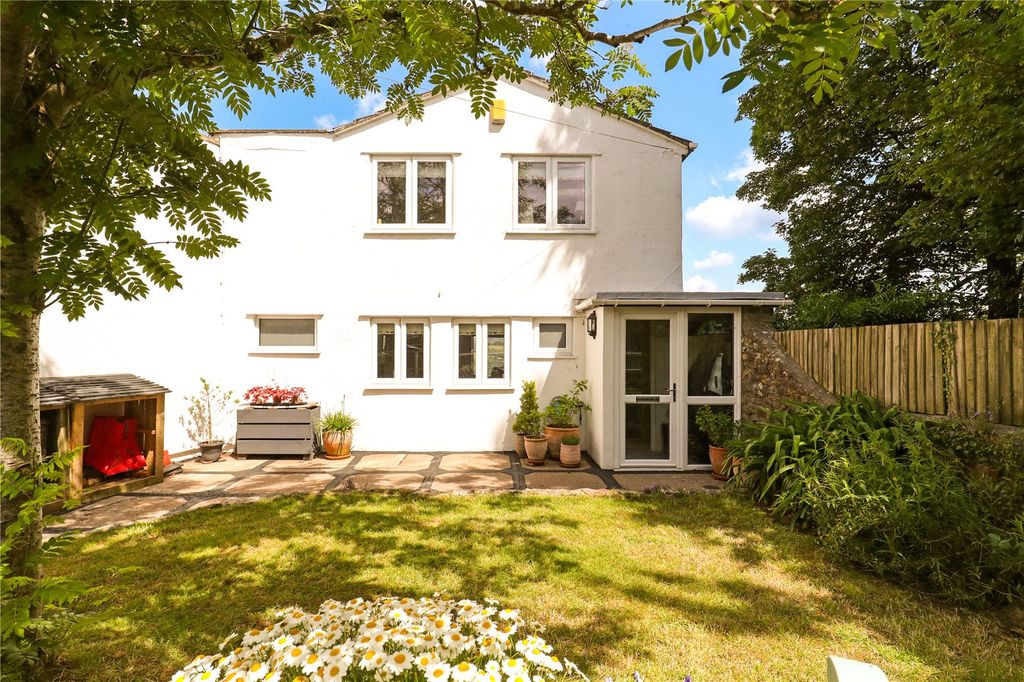 Property photo 2 of 29 Picture No. 44