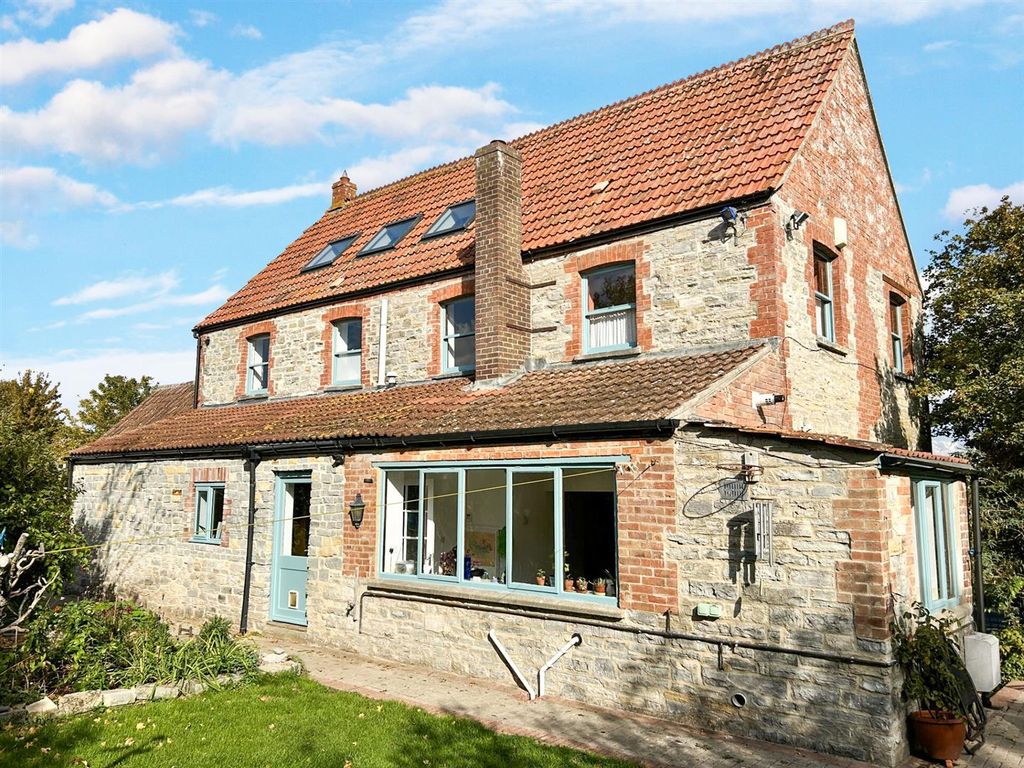 Property photo 1 of 33 Rear