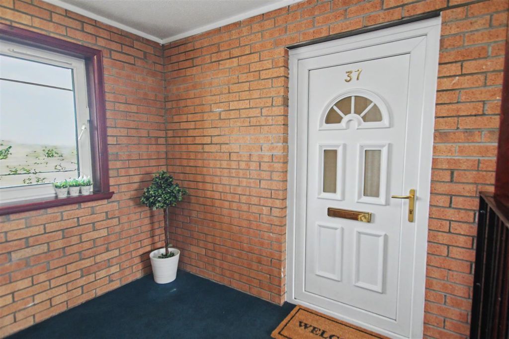 Property photo 2 of 12 2.Jpg