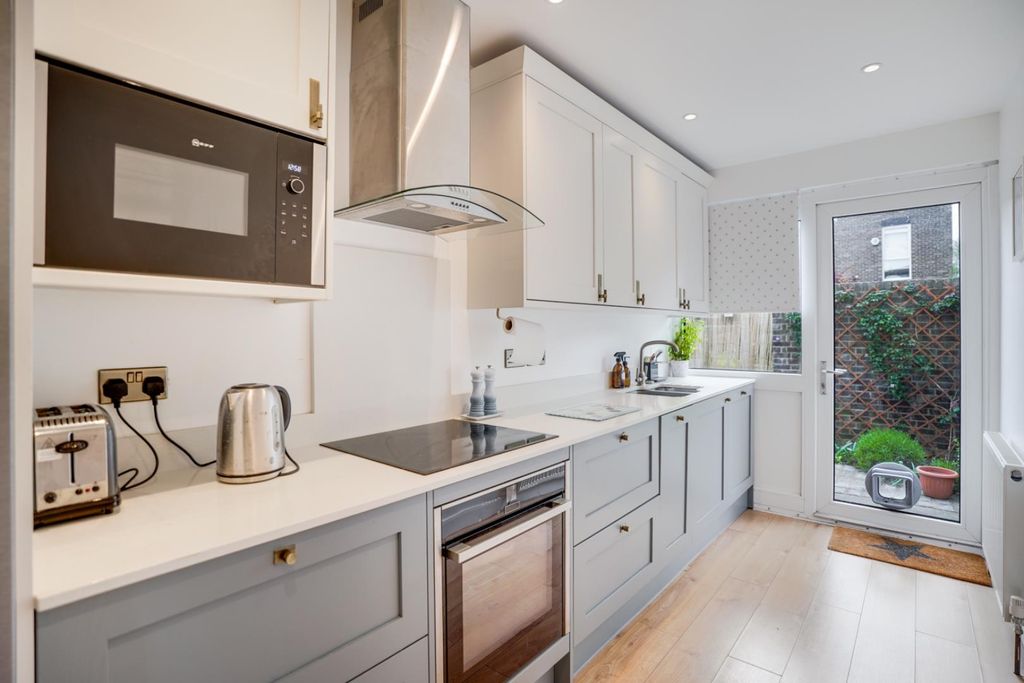 Property photo 3 of 17 Dsc07490.Jpg