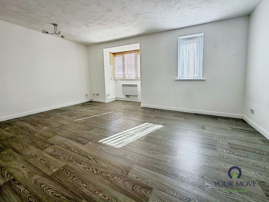 Property photo 3 of 9 Pbox-Img.Jpg