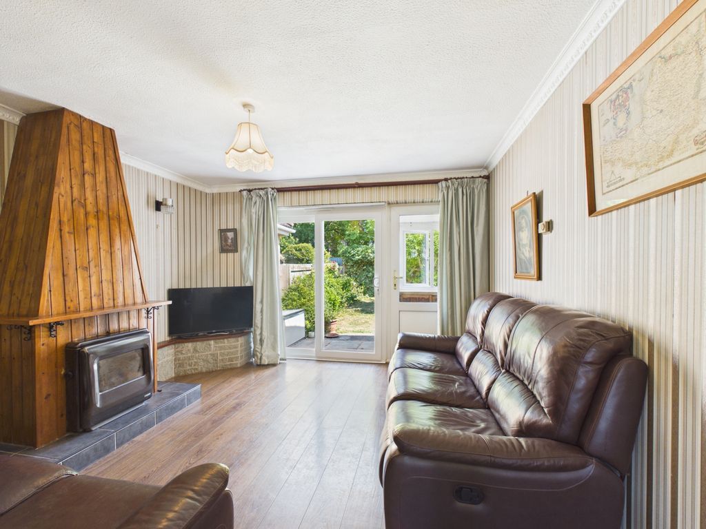 Property photo 3 of 18
