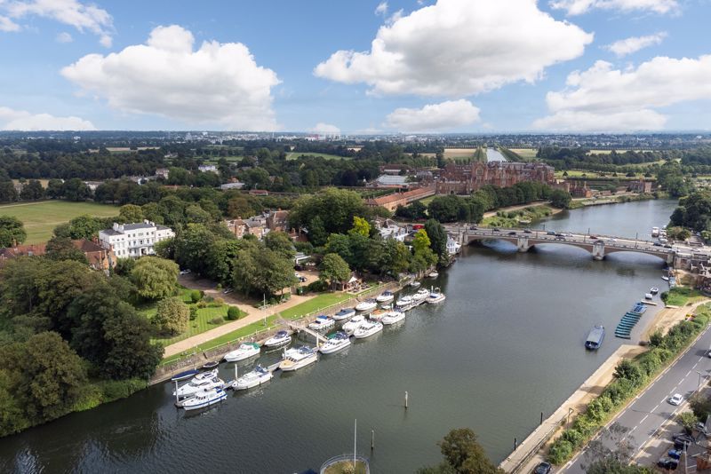 Property photo 1 of 15 Rotary Court, Hampton Court Road, East Molesey Area View