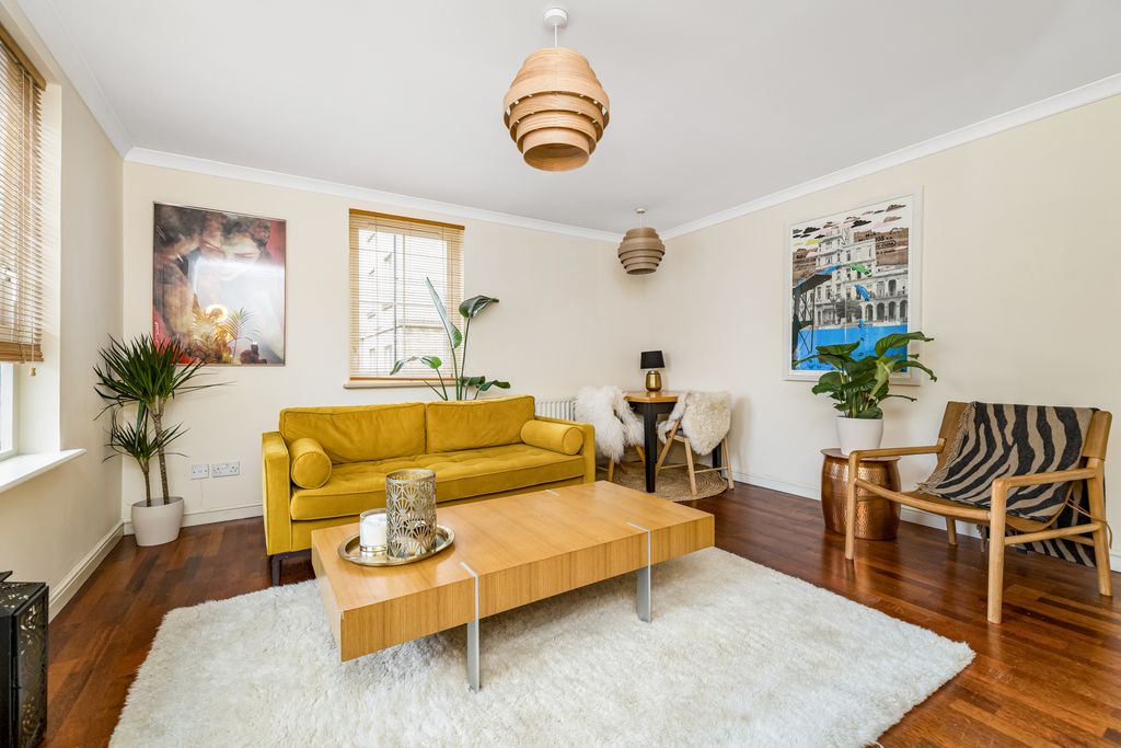 Property photo 3 of 18 Property Image 3