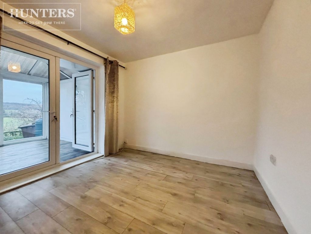 Property photo 3 of 15 Pbox-Img.Jpg