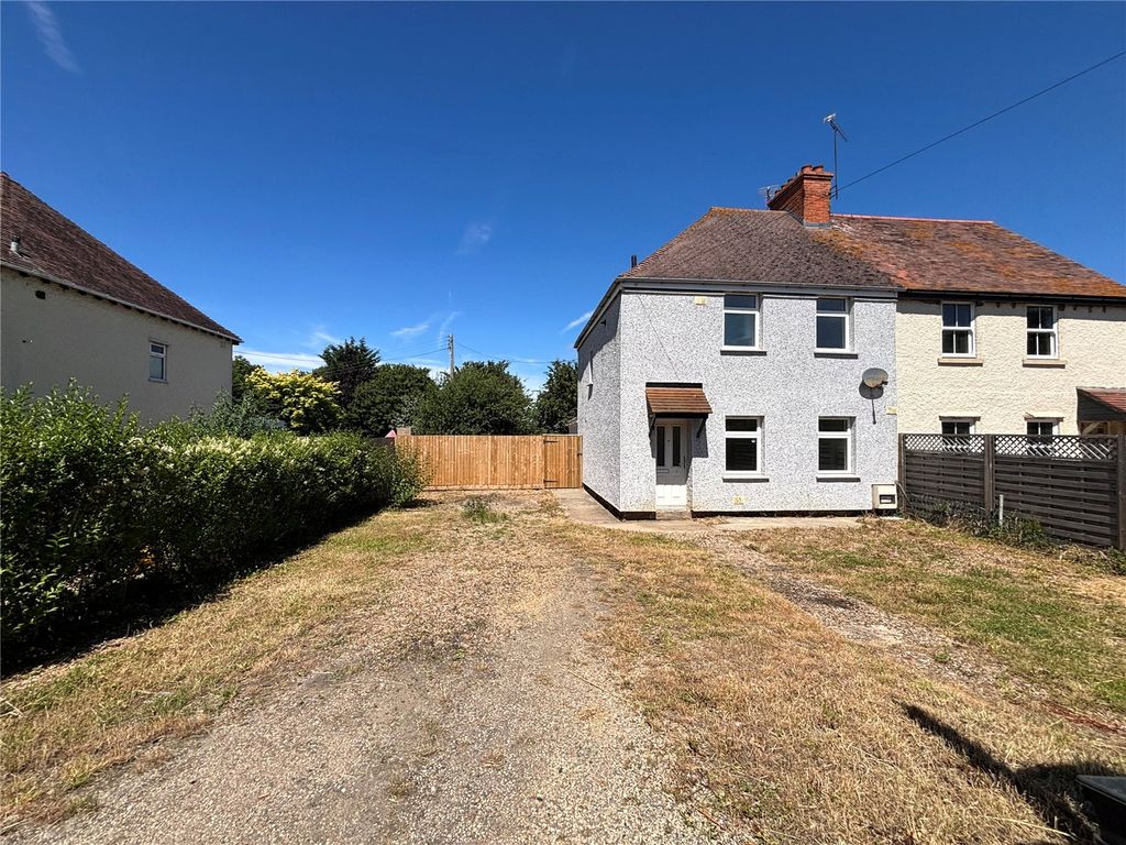 Property photo 1 of 17 Picture No. 21