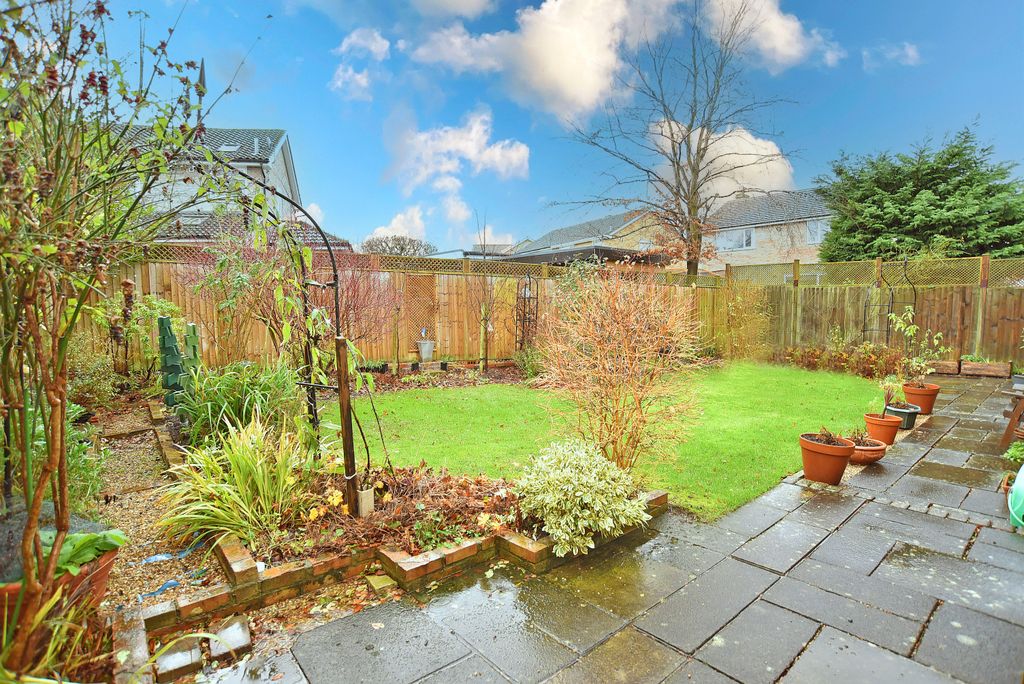 Property photo 3 of 21