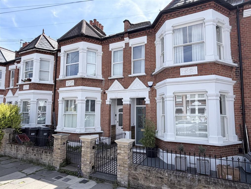 Property photo 3 of 13 Exterior Shot 1.Jpeg