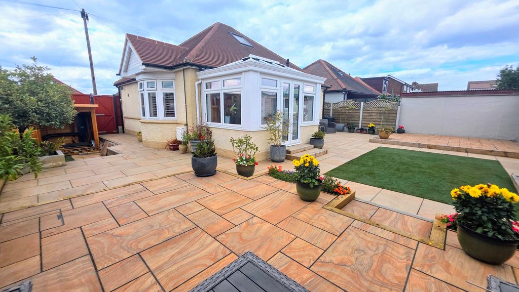 Property photo 1 of 24 Rear Garden