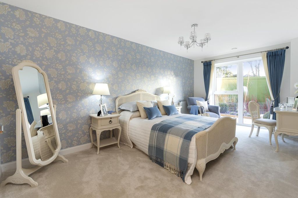 Property photo 3 of 8 Typical Bedroom