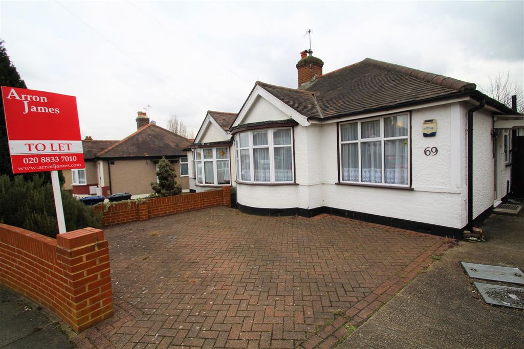 Property photo 1 of 7 External.Jpg